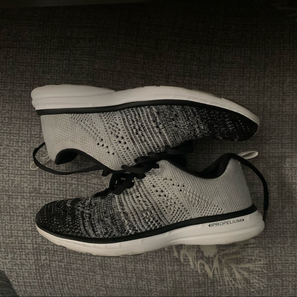 APL shoe - Picture 4 of 7